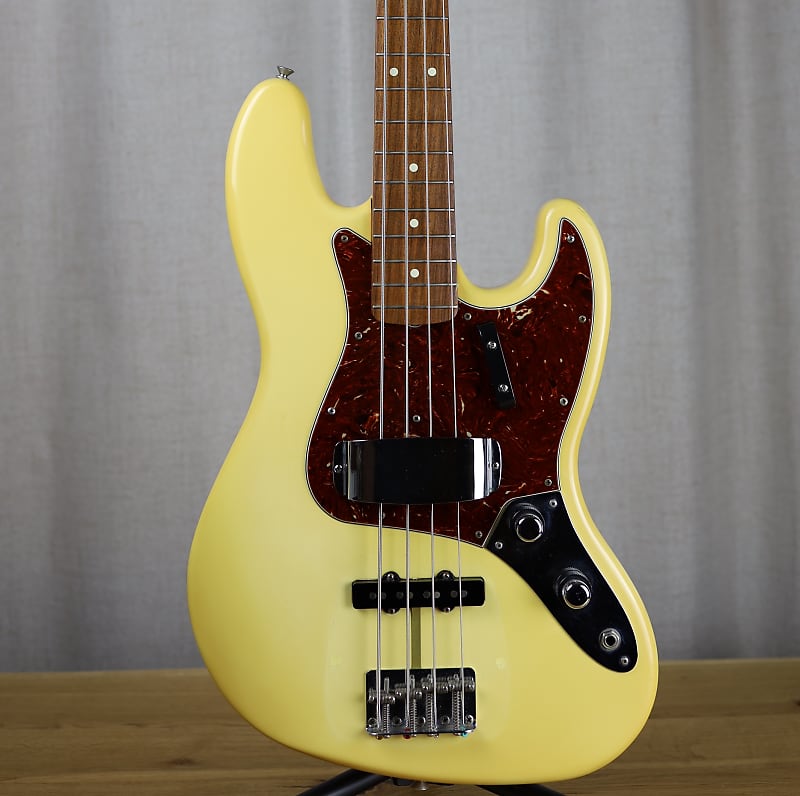 Fender American Vintage 62 Jazz Bass 1997 Olympic White