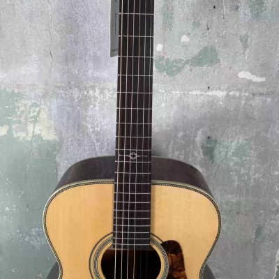 Mint Alvarez Masterworks MF60 Herringbone Folk / OM Acoustic Guitar with Gigbag image 5