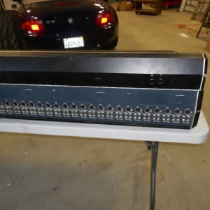 Soundcraft-8000-mixing-console-32-x-8-recording-mixer-works-great-tested image 6