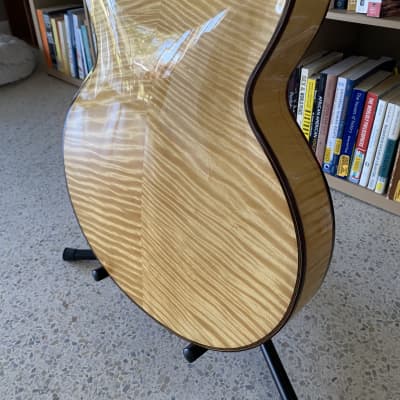 Yunzhi Archtop Guitar 16” image 8
