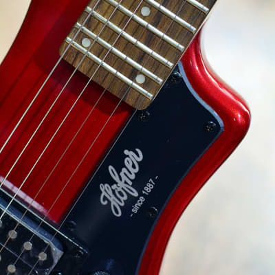 Hofner Shorty Red Travel Electric Guitar image 3