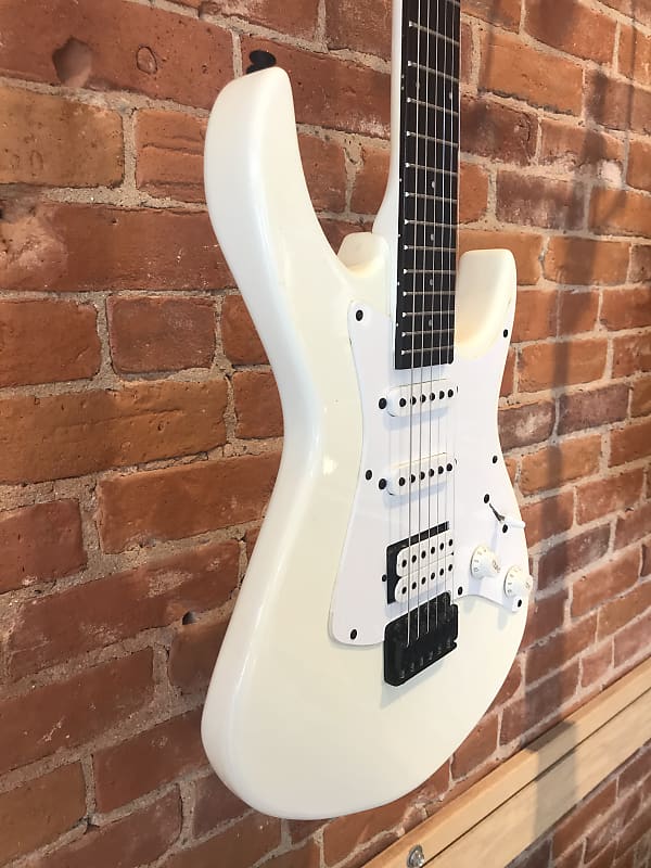 Black Dog by Aria Pro Ⅱ オフホワイト Black Dog by Aria pro Ⅱ ST type mod. Electric Guitar | eBay