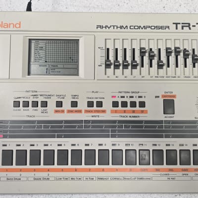 Roland TR-707 Rhythm Composer 1985 with Gigbag