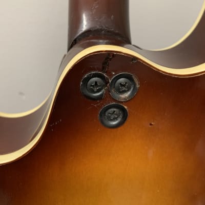 Harmony H35 "Batwing" Electric Mandolin 1969-1970 Sunburst image 11