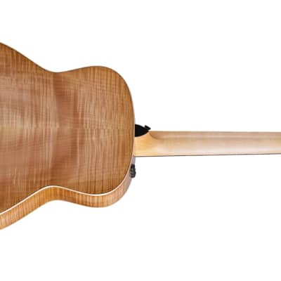 TAYLOR GTe 611e Grand Theater Acoustic Electric Guitar, Figured Maple Top, Maple back/sides, w/ Aerocase image 2