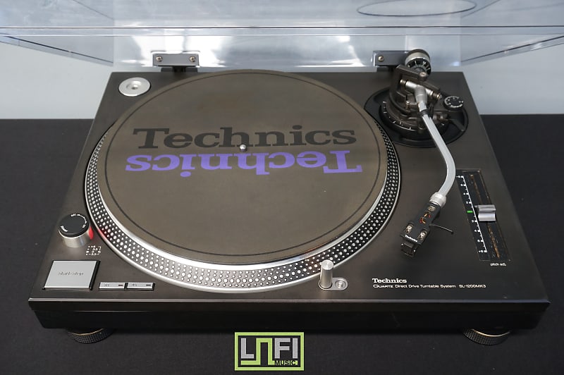 Technics SL-1200 MK3 Black Professional DJ / Listening Turntable - 240V