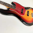 Fender '62 Jazz Bass Reissue MIJ ' 1997 Sunburst w/cover