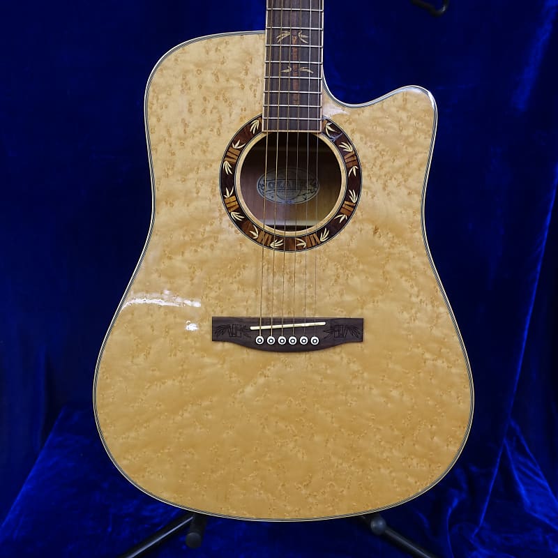 Ozark Guitar Birdseye Maple Front - Natural image 1