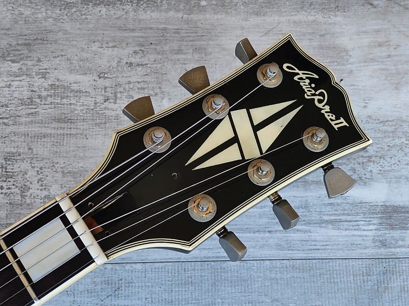 1976 Aria Pro II Japan LC-500 Les Paul Custom (Black/Ebony