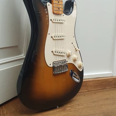 Fender American Vintage '57 Stratocaster Reissue 2004 - Sunburst image 4
