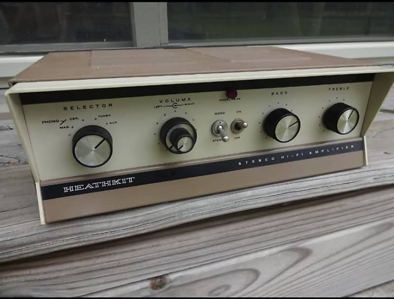 Heathkit AA-32 Integrated Amplifier 1963-1972 - Brown/Cream image 1