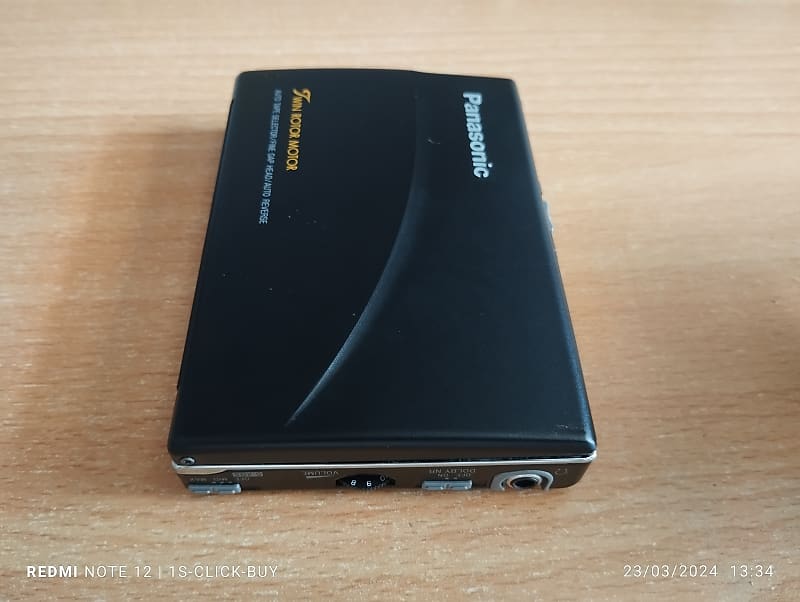 Panasonic Walkman Cassette player RQ S35 black working video