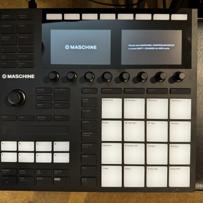 Native Instruments Maschine MKIII | Reverb