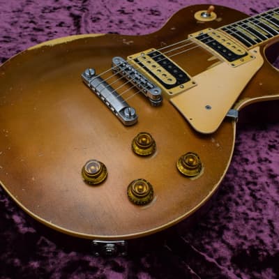 Dax&Co. Aged Gibson Les Paul Traditional Goldtop HEAVY RELIC W/ Case! image 4
