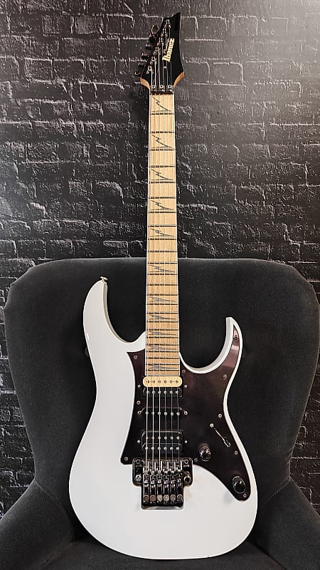 Ibanez RG2550MZ / Galaxy White Prestige