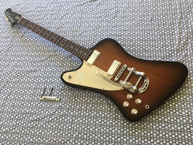 Gibson Firebird Studio 70s Tribute Left Handed Lefty LH Sunburst