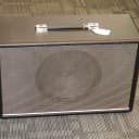 Quilter Aviator Gold 1x12 cabinet 8 ohm (1) w/ cover