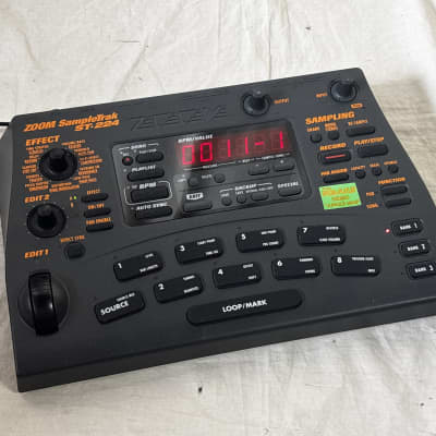 Zoom SampleTrak ST-224 Sampler w/ power supply
