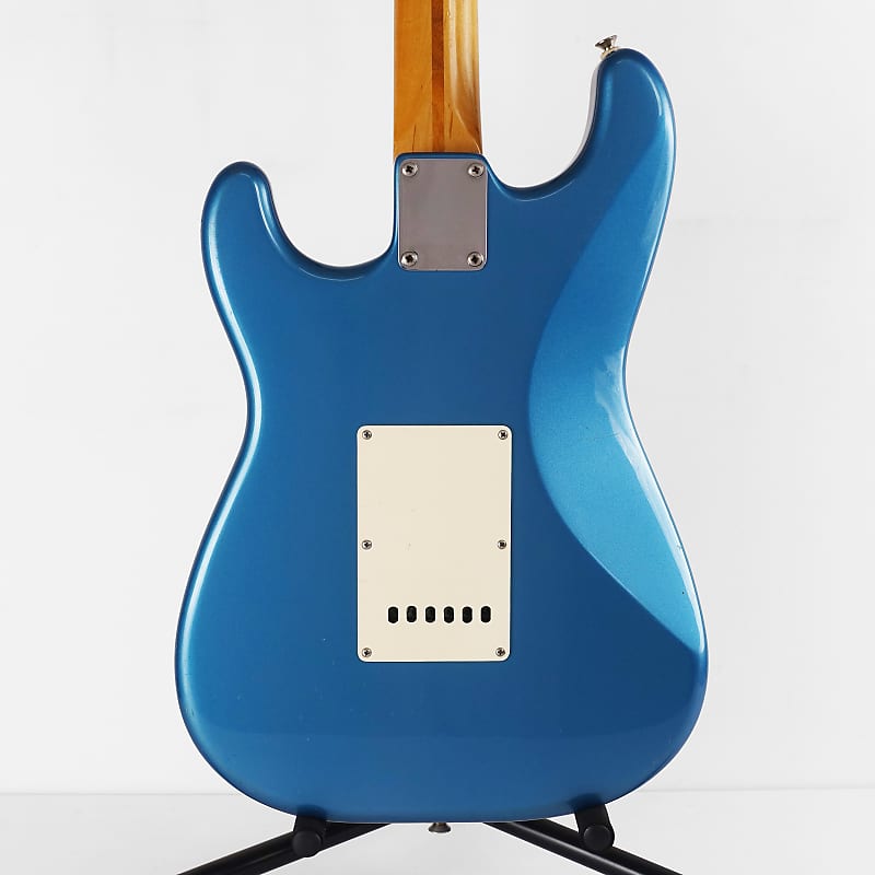 1992 Fender Stratocaster Made In Mexico MIM Lake Placid Blue 1992 Fender Stratocaster Made In Mexico MIM Lake Placid Blue