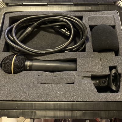 EV Electro Voice RE2 767A Handheld Mic Wireless System Band B