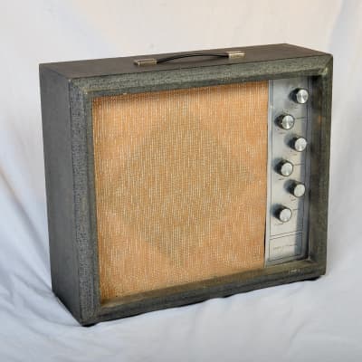 Silvertone Model 1482 5-Watt 1x12 Guitar Combo 1960s - Black image 5
