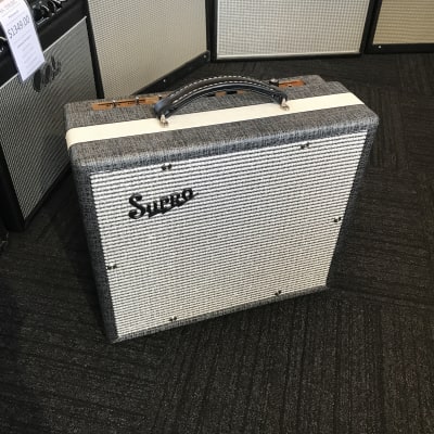 Supro Supro 1610RT Comet for sale