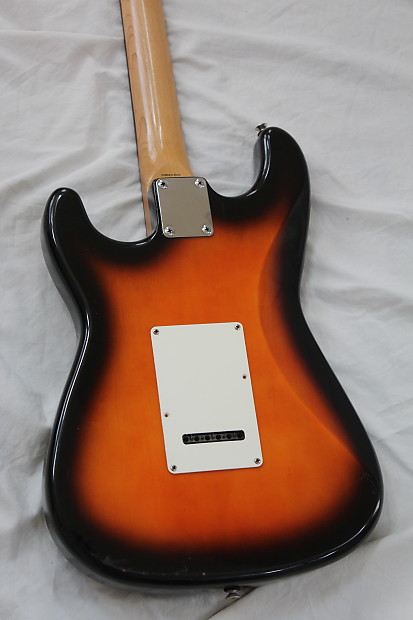 1997 Fender Squier Stratocaster KV Crafted in Korea Electric 1997 Fender Squier Stratocaster KV Crafted in Korea Electric