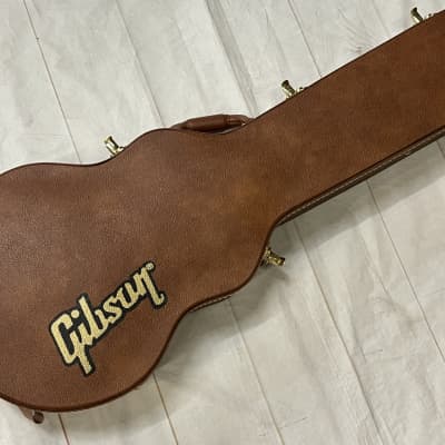 Gibson Slash "Victoria" Les Paul Standard 2022 Goldtop New Unplayed w/Case Auth Dealer 8lbs 9oz image 17