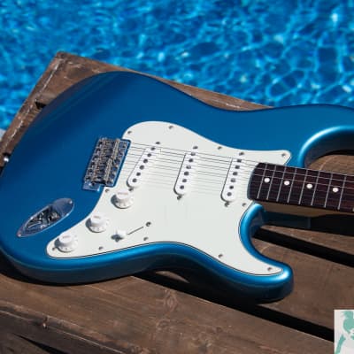 Fender Traditional II 60's Strat 2021 - Lake Placid Blue Finish