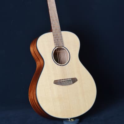 Breedlove Discovery S Concert Natural Satin image 2