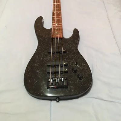 Fender HM Bass 1990 - 1992