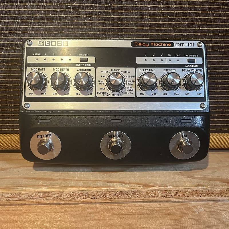Boss DM-101 Delay Machine