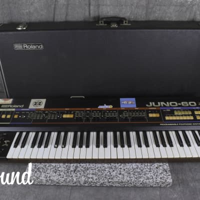 Roland JUNO-60 Analog synthesizer W/ Hard Case in Very Good condition