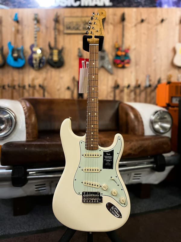 Fender Vintera '60s Stratocaster Modified, Pau Ferro Fingerboard, Olympic  White - 3630 Gramm