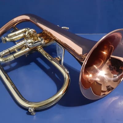 Blessing Flugelhorn & GETZEN Super Deluxe Trumpet W Combo Case & MP's - Clear Lacquer / Raw Brass image 2