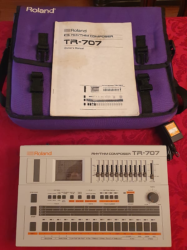 Roland TR-707 Rhythm Composer Drum Machine