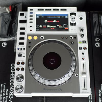 VG white Limited 2x Pioneer CDJ 2000 NXS2 Boxed | Reverb