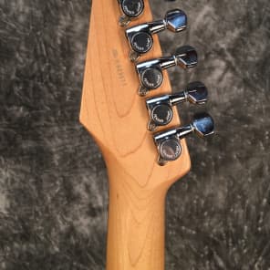 Fender  Performer 1985-1987 Burgundy mist image 9
