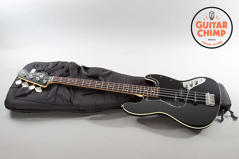 Fender フェンダー Aerodyne Jazz Bass (BLK) | ワタナベ楽器店