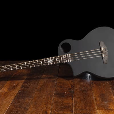 Lindo Left Handed Neptune Short Scale (30") Slim Electro Acoustic Bass Guitar + Padbag - Matte Black image 9