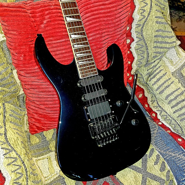 Jackson Professional Soloist XL. 1993 Dark Blue/Black Light Flake. Rare  Beauty, EMG's, Hard Case & Trem Arm.
