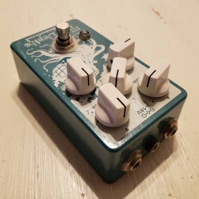 EarthQuaker Devices The Depths 2014 - Green image 2