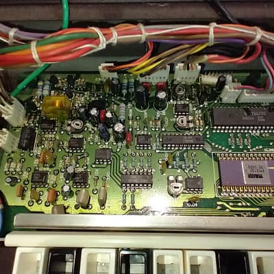 Yamaha DX7 Digital FM Synthesizer image 9