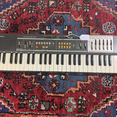 Realistic Concertmate 600 (Casio MT-100) Vintage Synthesizer Keyboard