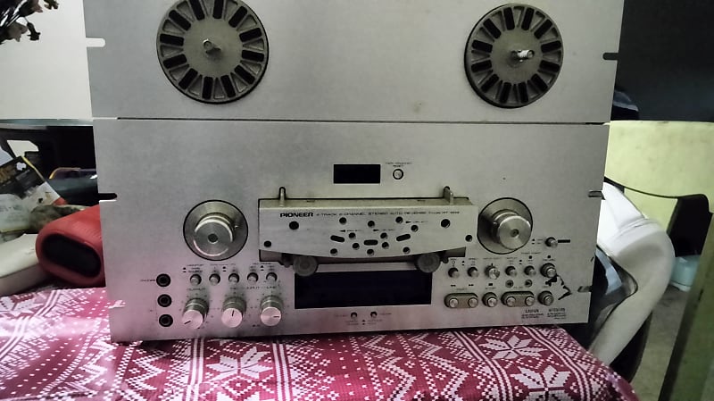 Pioneer RT-909 4-Track Stereo 1/4&quot; Reel-to-Reel Tape Deck 1979 - 1984 - Silver  			