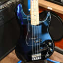 (10302) Fender 12' P-Bass w/case