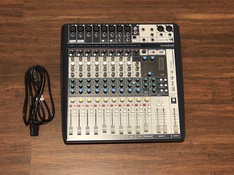 Soundcraft Signature 12 12Channel Analog USB Mixer with Reverb
