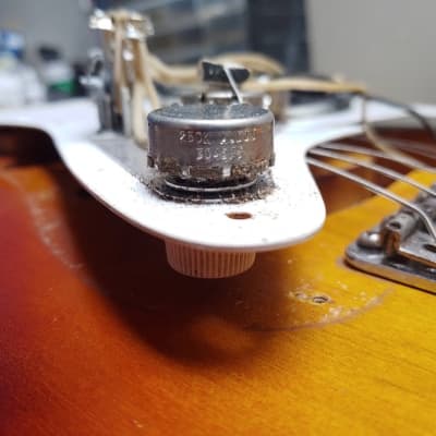 Fender Stratocaster 1959 Sunburst, All original image 23