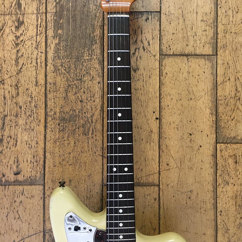 Used Fender American Vintage '62 Jaguar Guitar with original