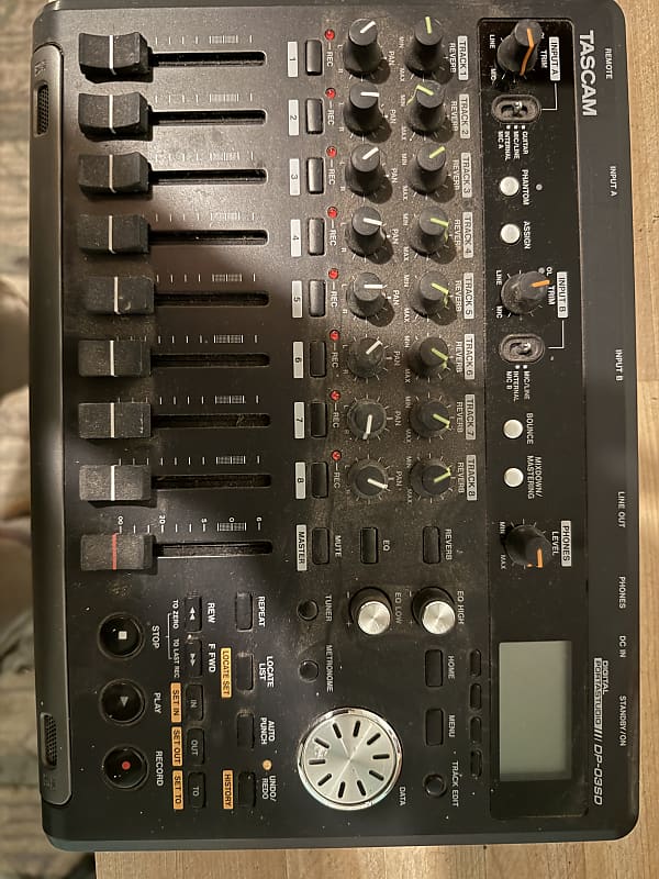 DJ機材 TASCAM DIGITAL PORTASTUDIO DP-03SD DP-03SD | 8-Track